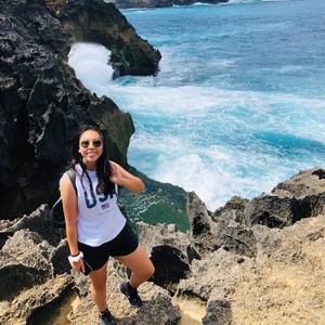 Meet your Posher, Lani